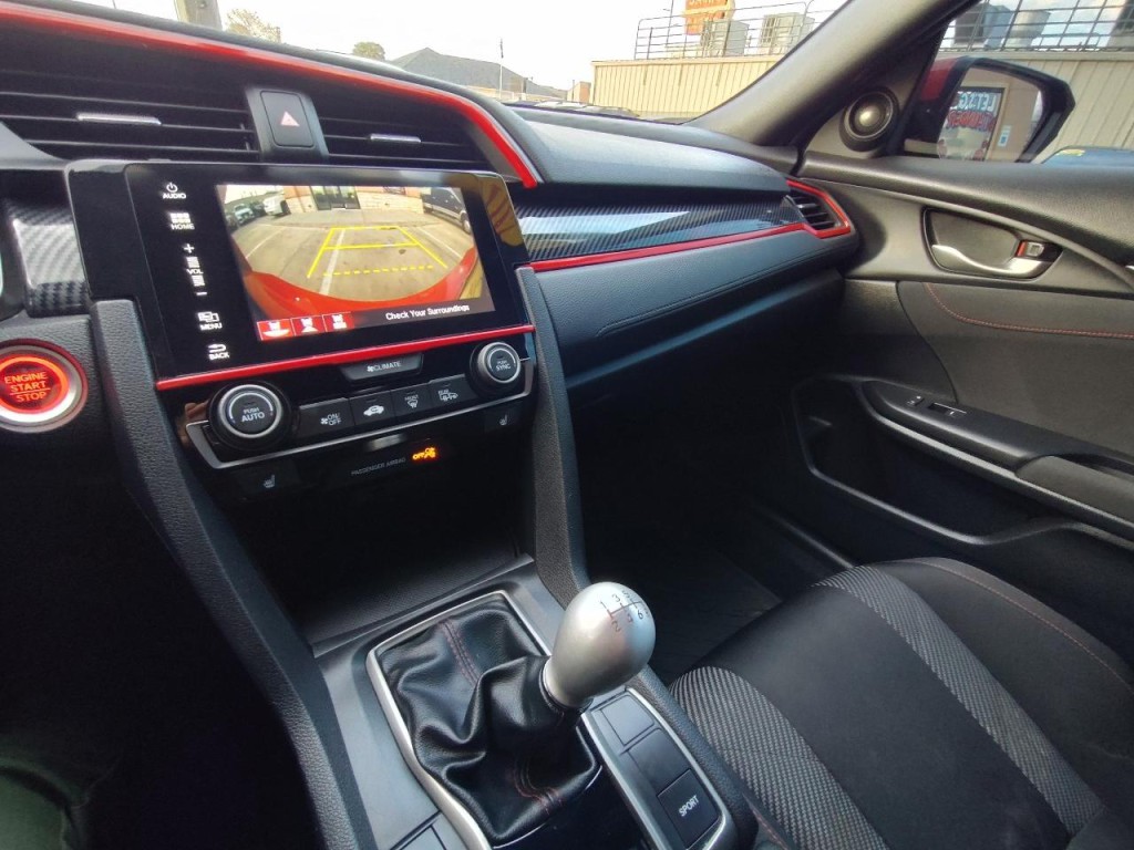 2018 Honda Civic Image 23