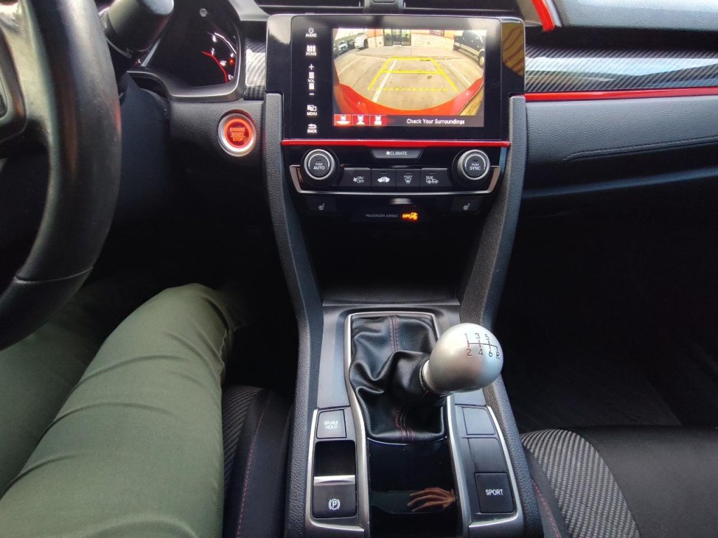 2018 Honda Civic Image 24