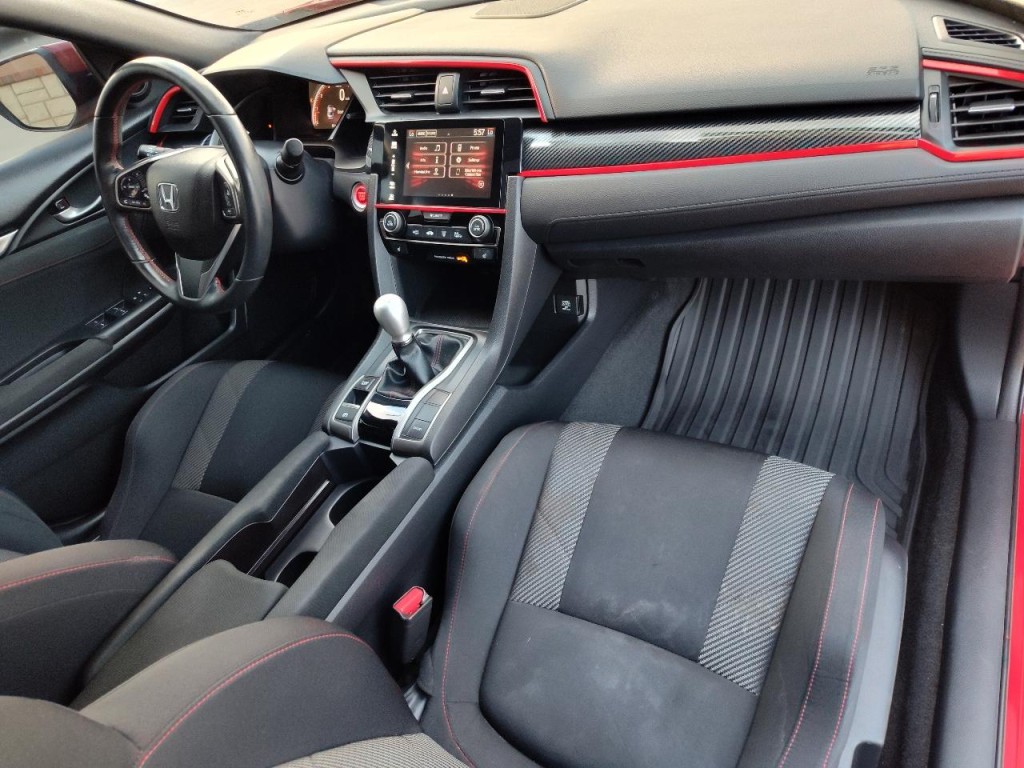 2018 Honda Civic Image 45