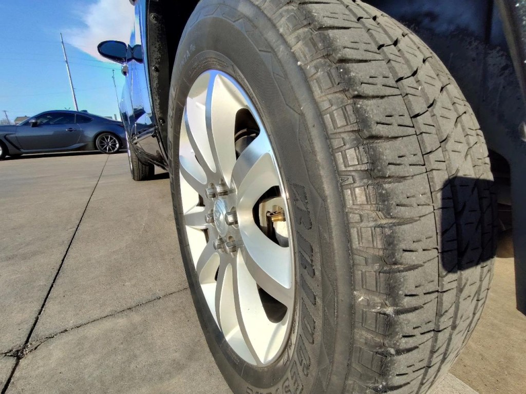 2015 Buick Enclave Image 11