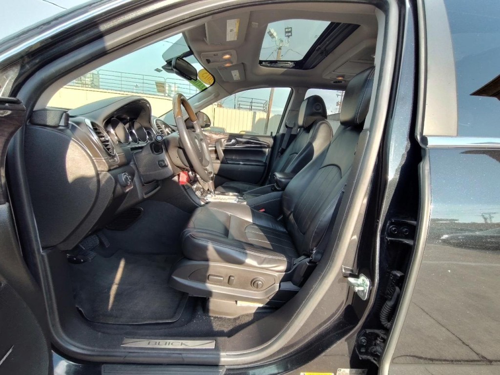 2015 Buick Enclave Image 14