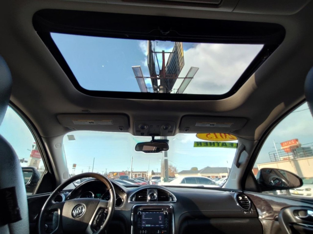 2015 Buick Enclave Image 36