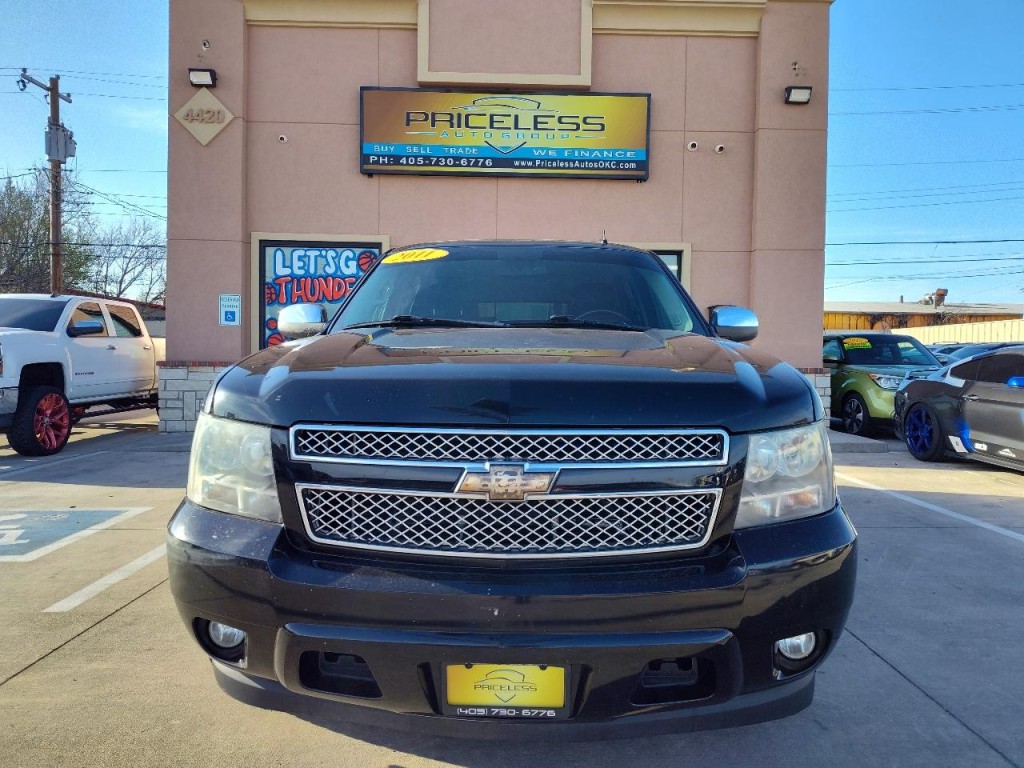 2011 Chevrolet Suburban Image 8