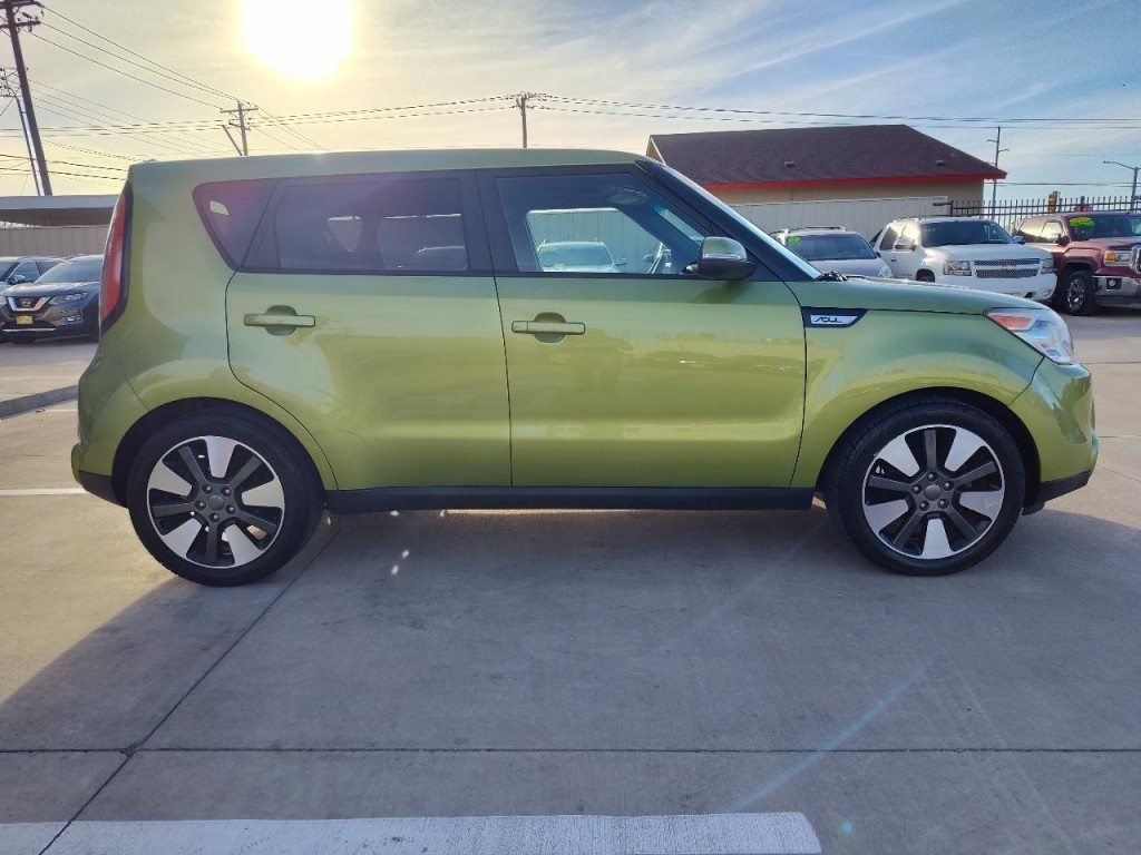 2015 Kia Soul Image 3