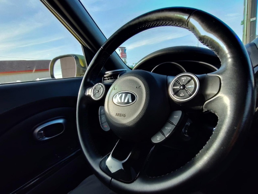 2015 Kia Soul Image 19