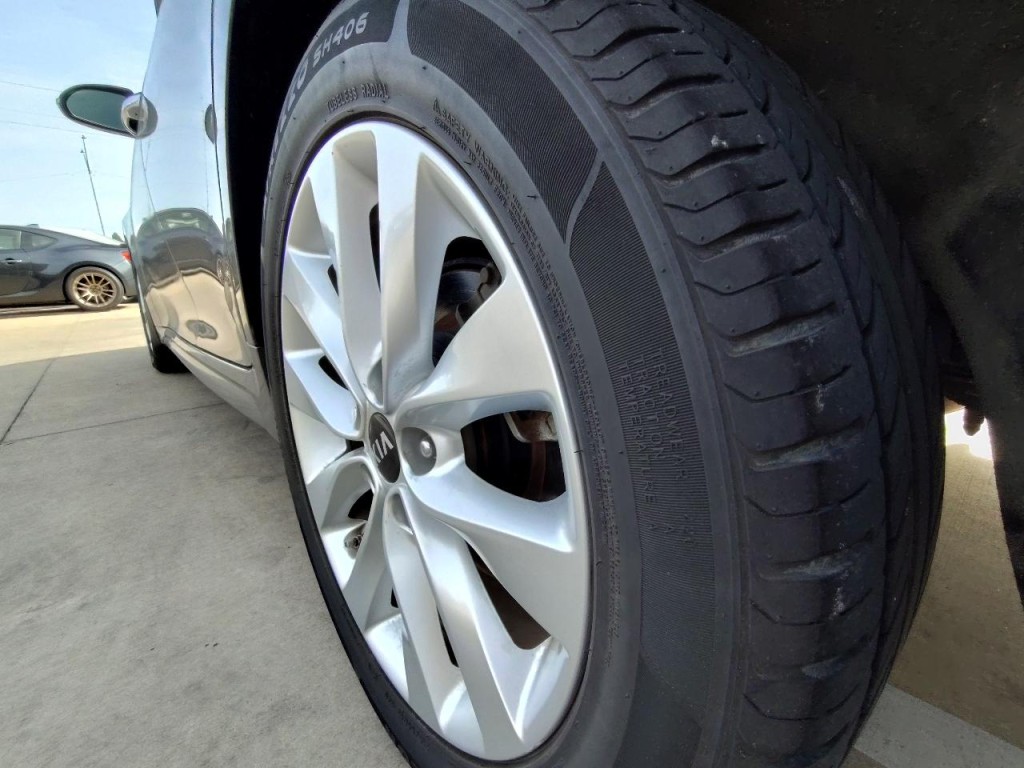 2018 Kia Optima Image 10