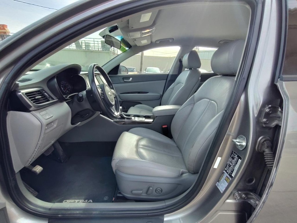 2018 Kia Optima Image 14