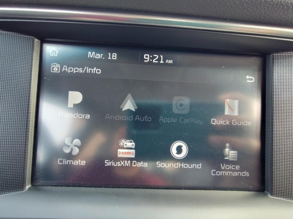 2018 Kia Optima Image 24