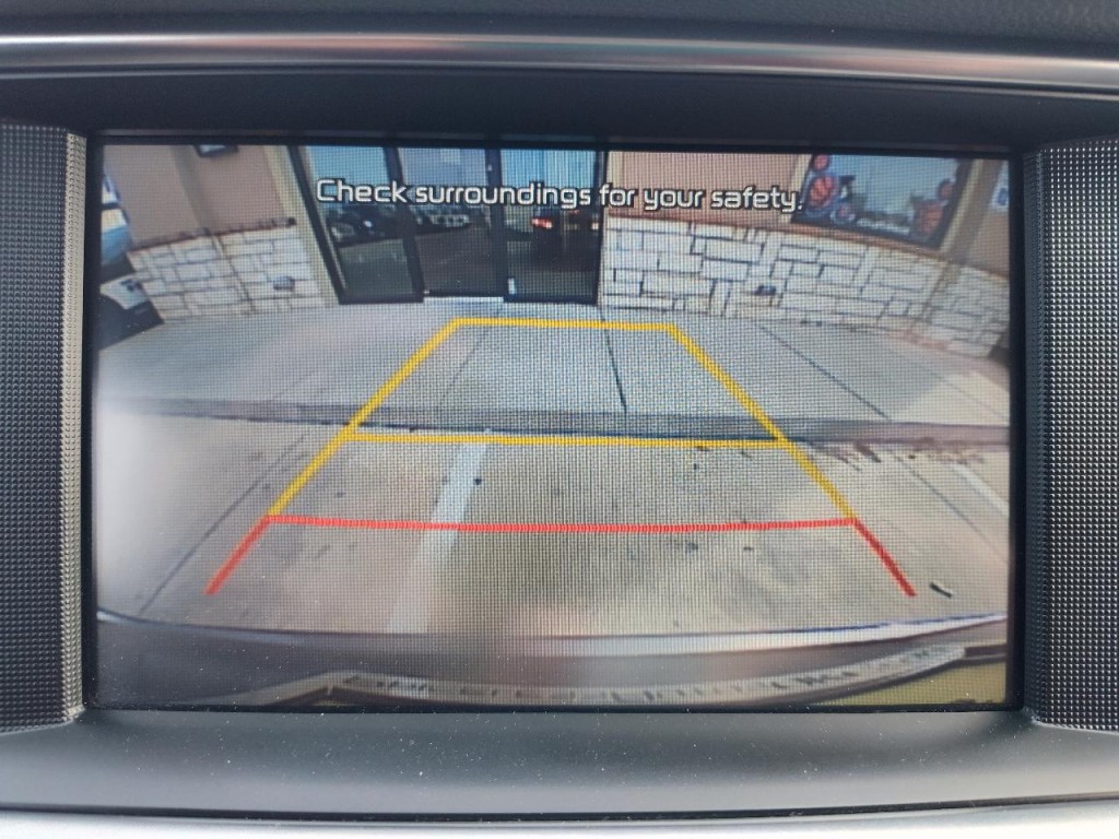 2018 Kia Optima Image 25