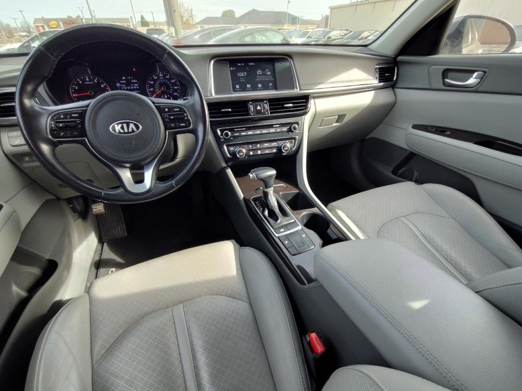 2018 Kia Optima Image 34