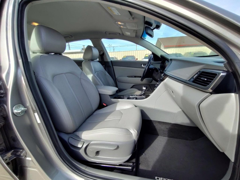 2018 Kia Optima Image 42