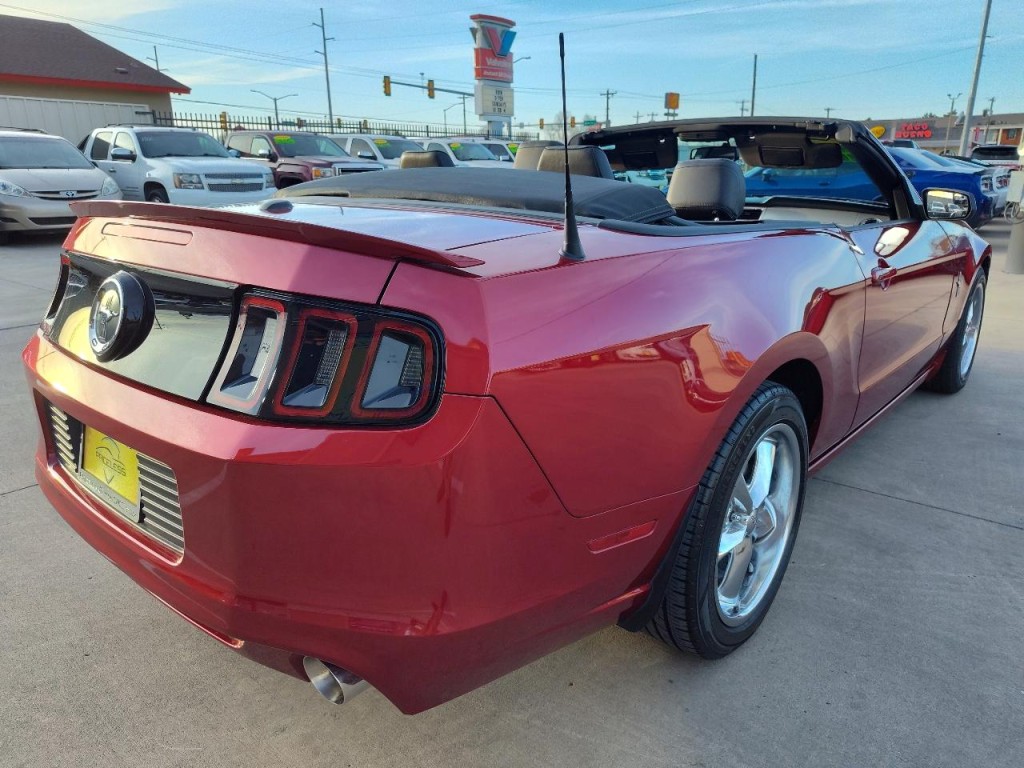 2014 Ford Mustang Image 13