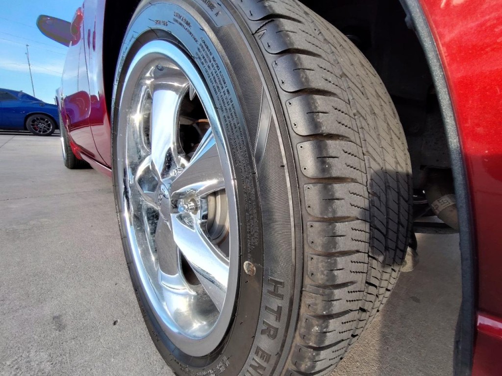 2014 Ford Mustang Image 20