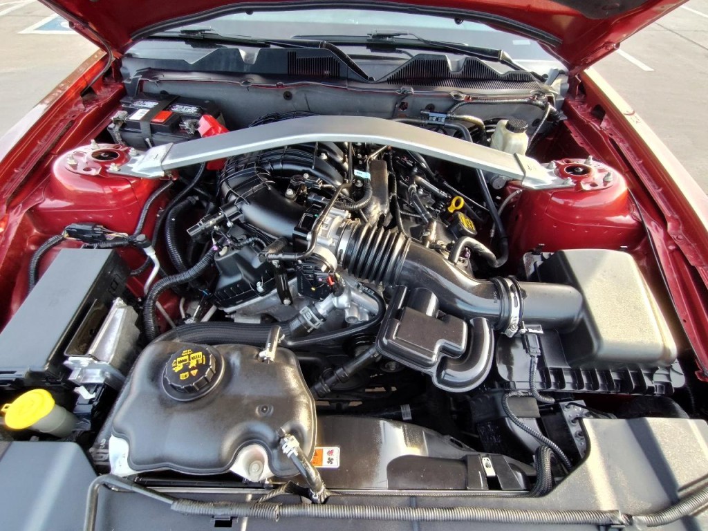 2014 Ford Mustang Image 44