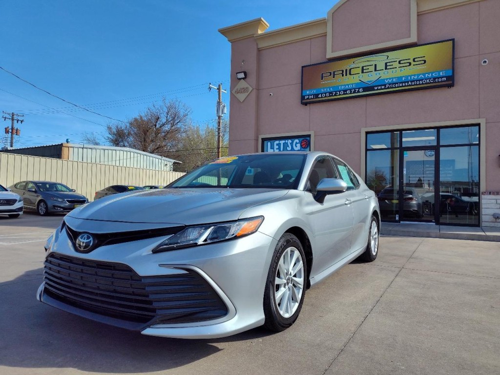 2023 Toyota Camry Image 8