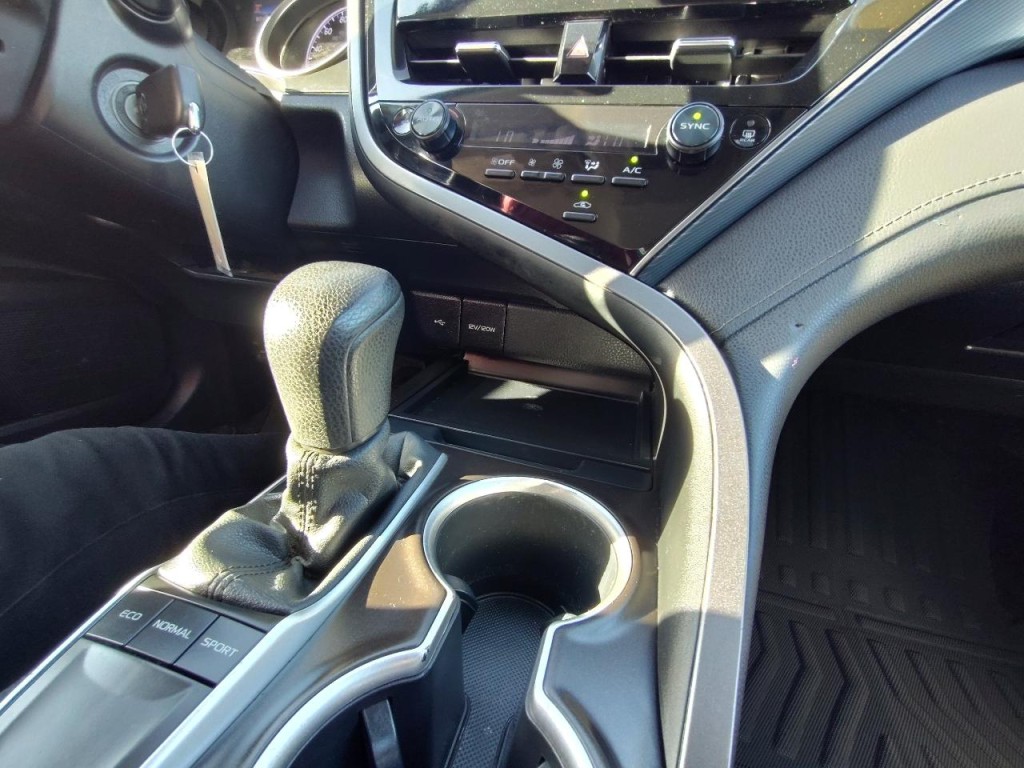 2023 Toyota Camry Image 22