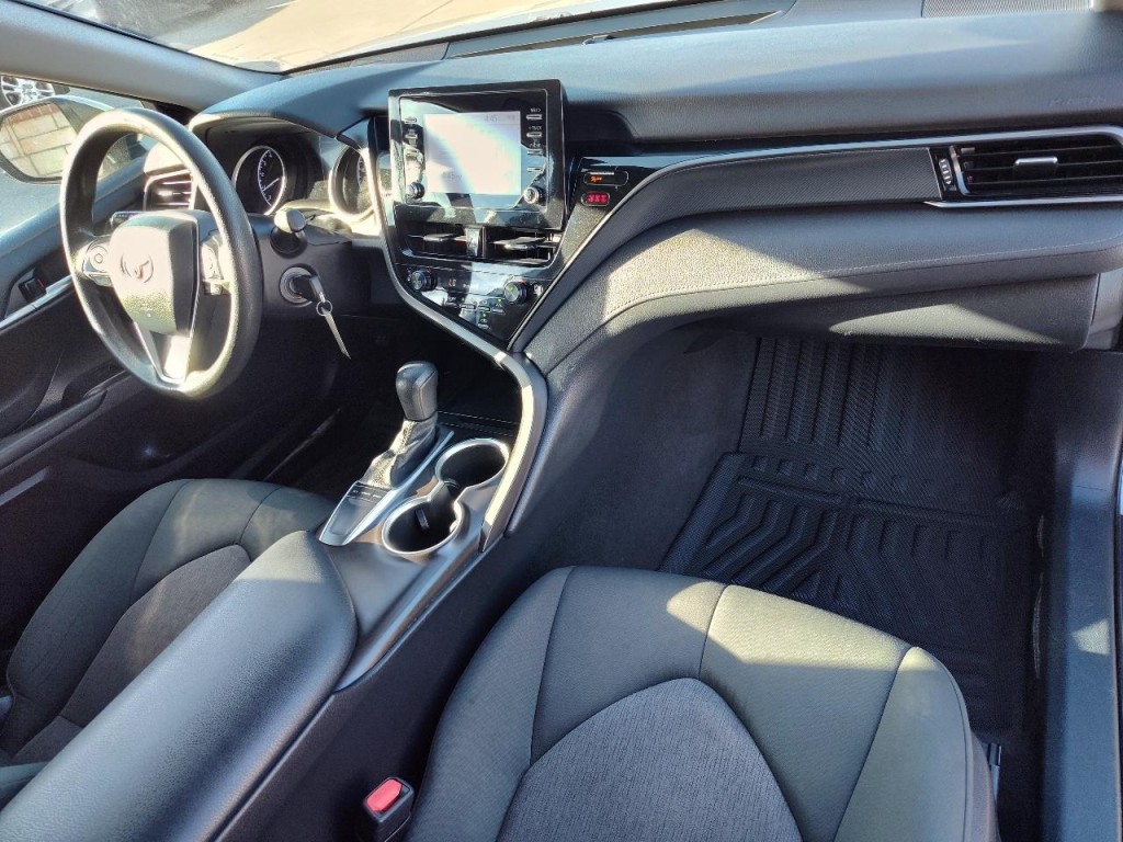 2023 Toyota Camry Image 45