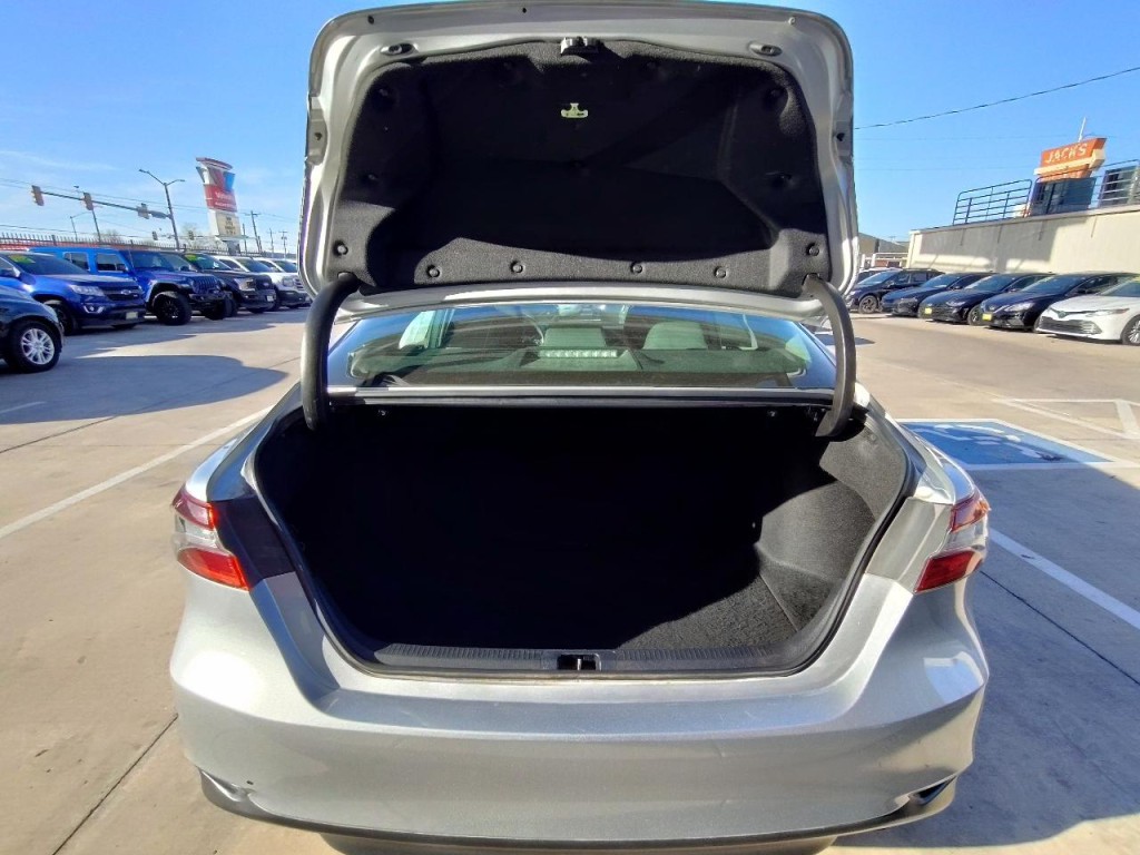 2023 Toyota Camry Image 46