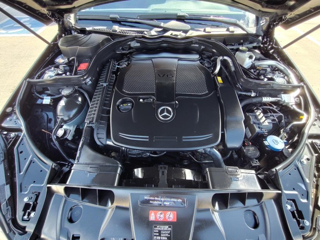 2014 Mercedes-Benz E-Class Image 14