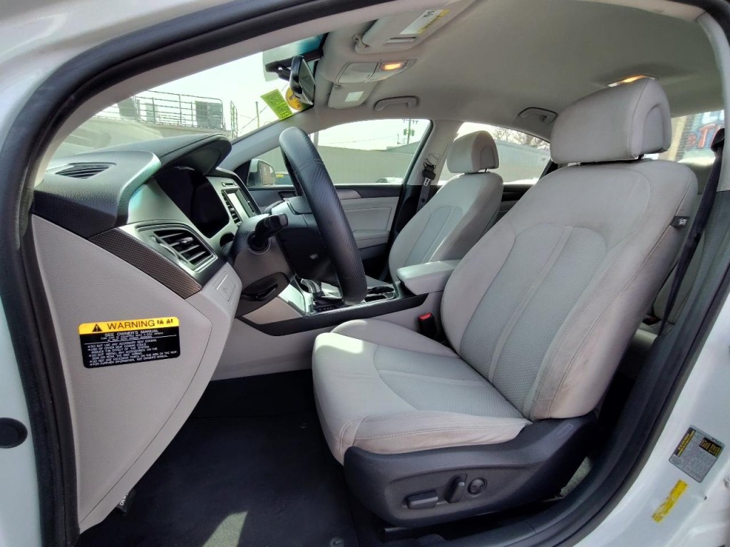 2017 Hyundai Sonata Image 15