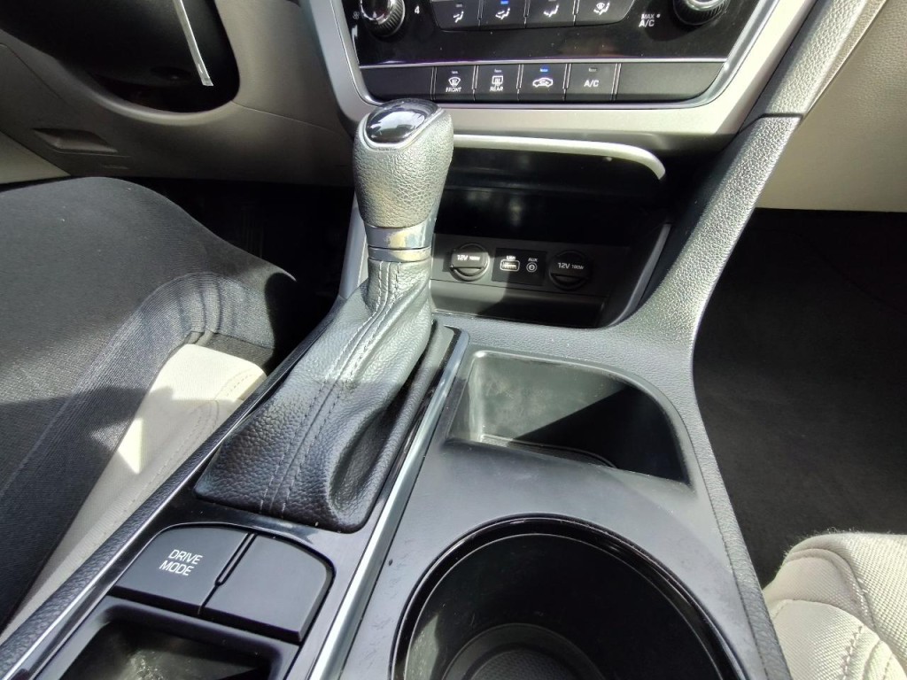 2017 Hyundai Sonata Image 22