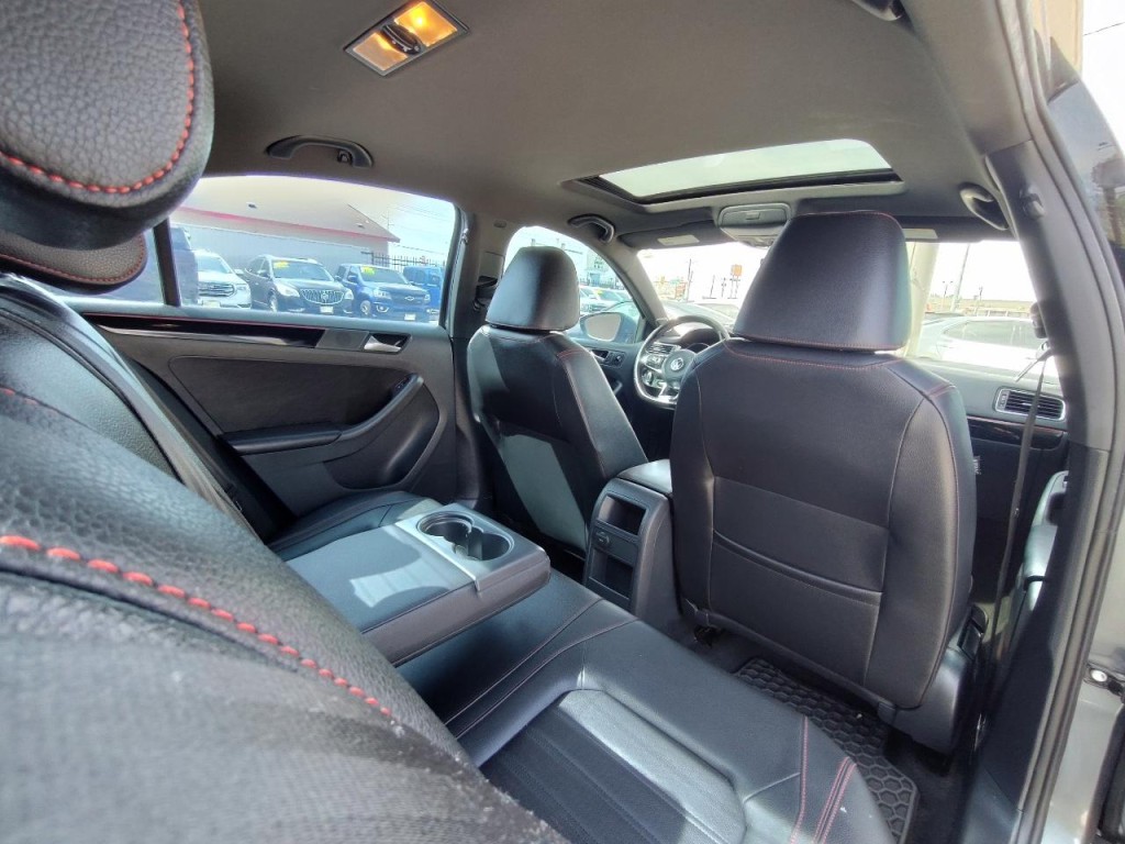 2017 Volkswagen Jetta Image 41