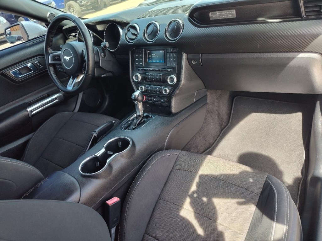 2016 Ford Mustang Image 26