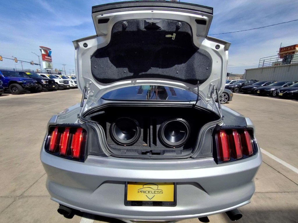 2016 Ford Mustang Image 27