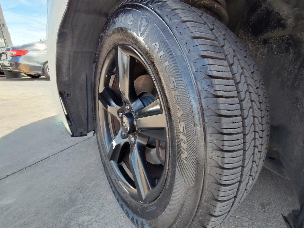 2016 Ford Mustang Image 28