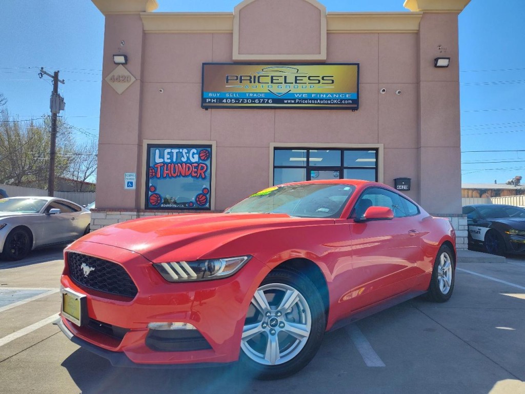 2017 Ford Mustang Image 1