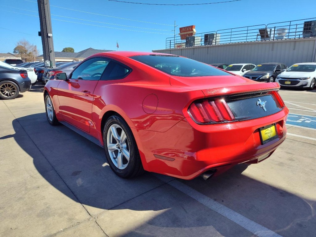 2017 Ford Mustang Image 6