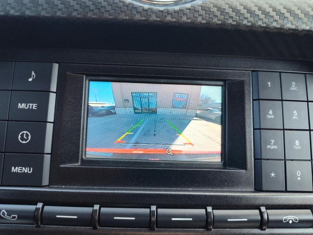 2017 Ford Mustang Image 22