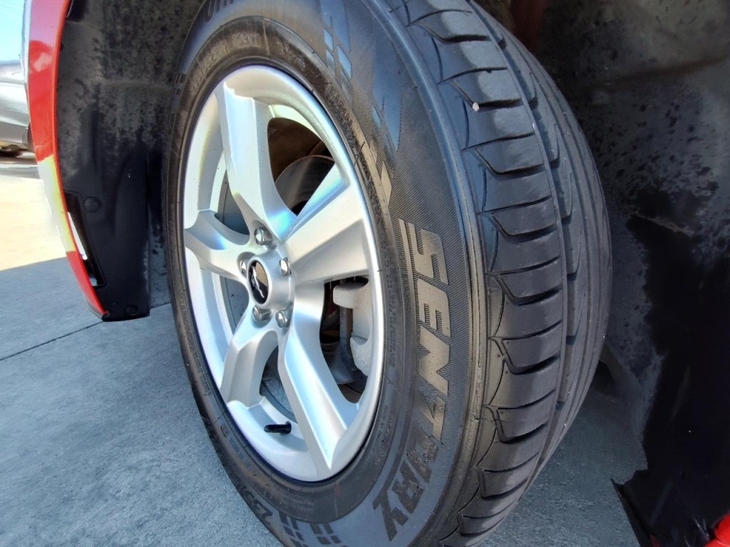 2017 Ford Mustang Image 32