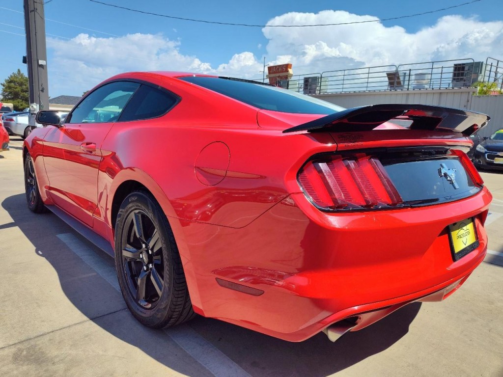 2017 Ford Mustang Image 6