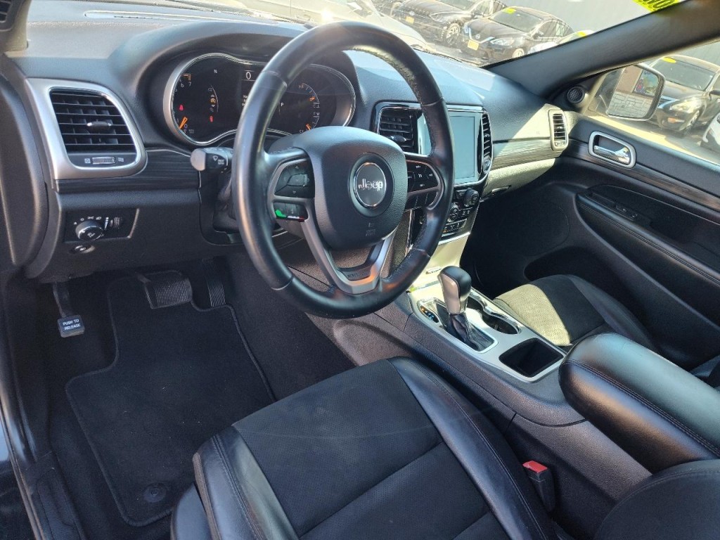 2019 Jeep Grand Cherokee Image 16