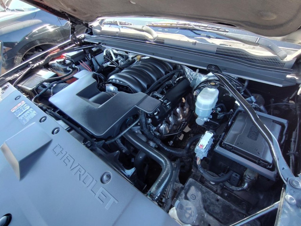 2017 Chevrolet Tahoe Image 13