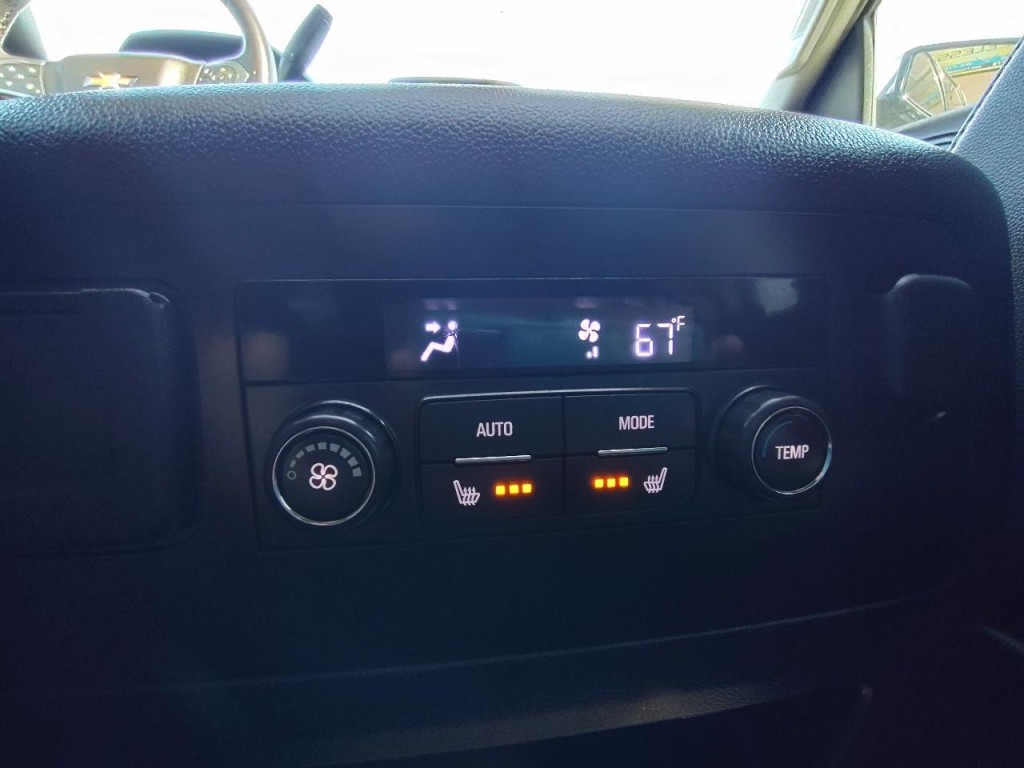 2017 Chevrolet Tahoe Image 40