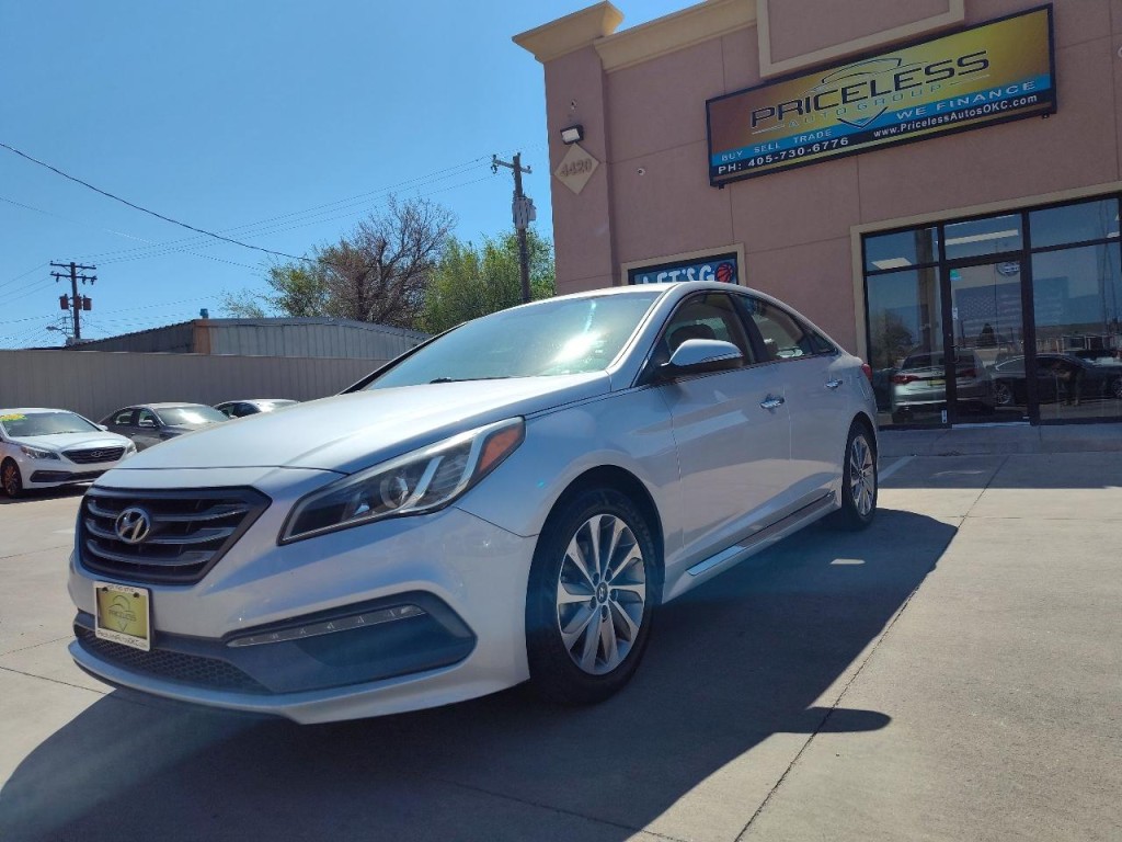 2015 Hyundai Sonata Image 8