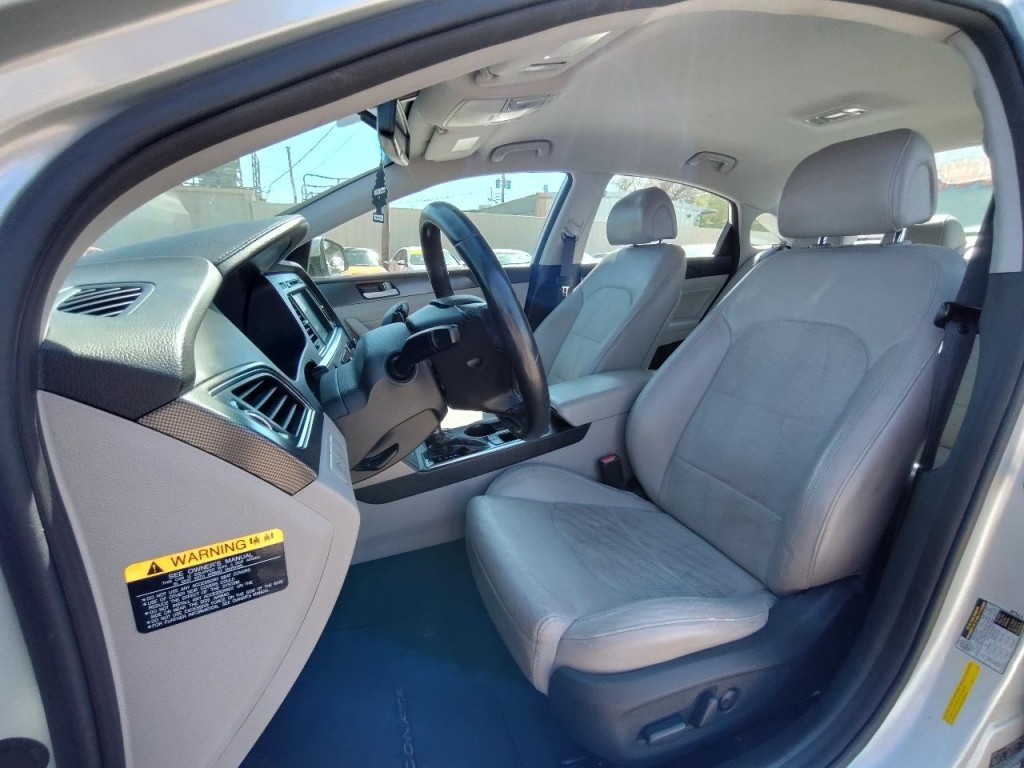 2015 Hyundai Sonata Image 14