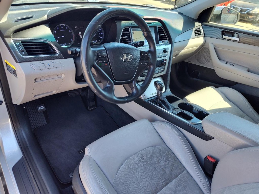 2015 Hyundai Sonata Image 15