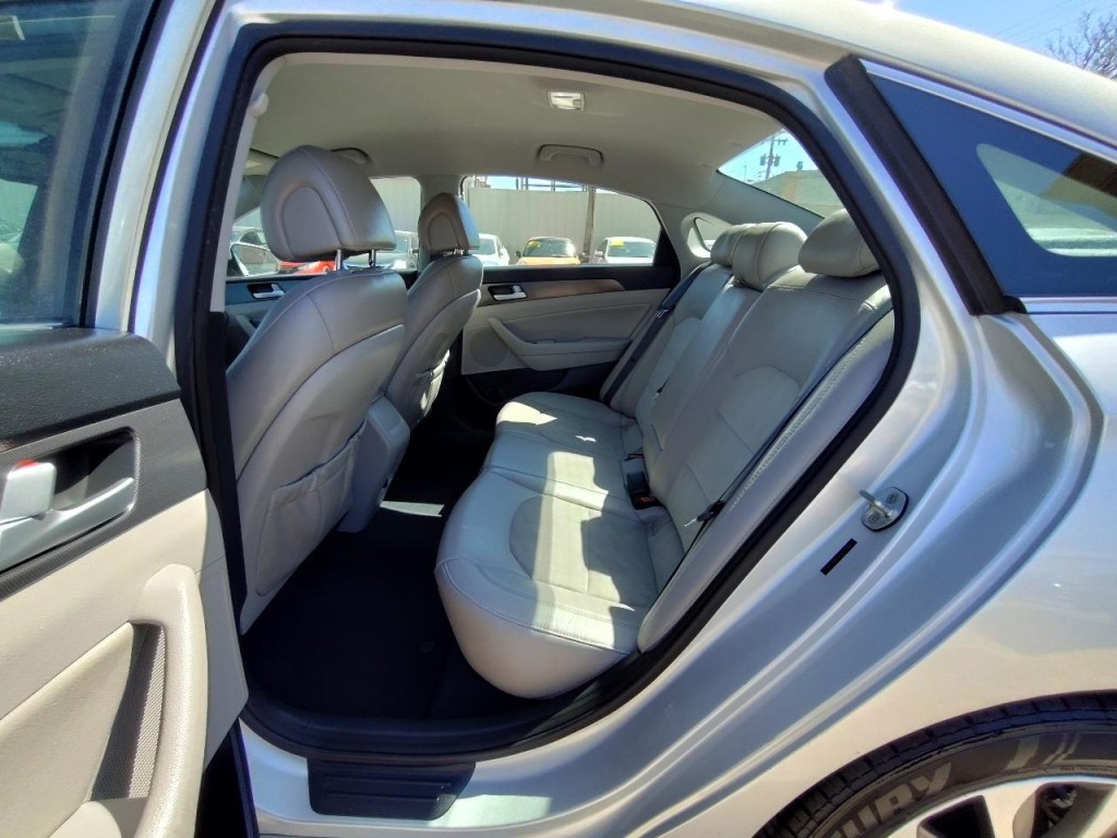 2015 Hyundai Sonata Image 30