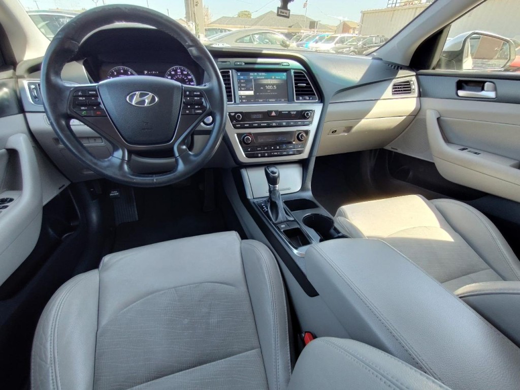 2015 Hyundai Sonata Image 34