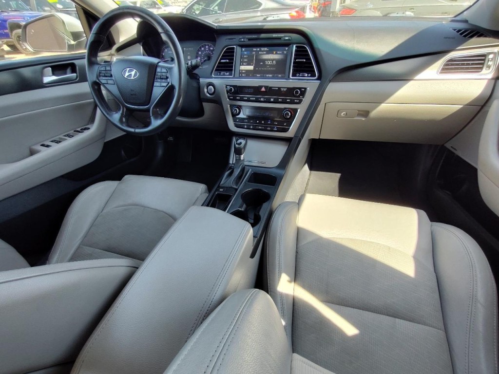 2015 Hyundai Sonata Image 35
