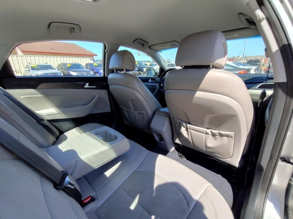2015 Hyundai Sonata Image 39