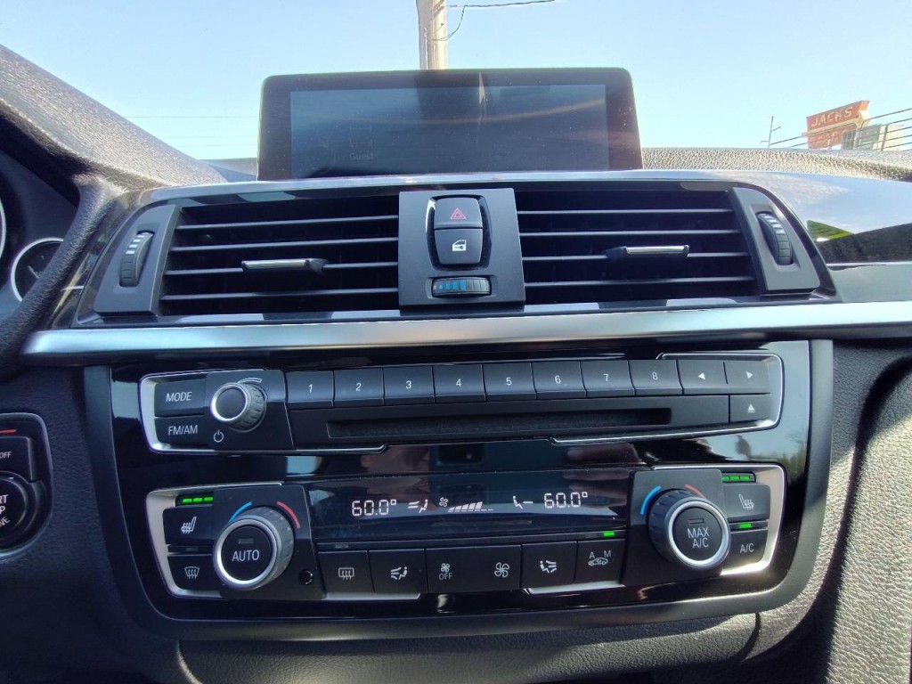 2016 BMW 4 Series Image 24