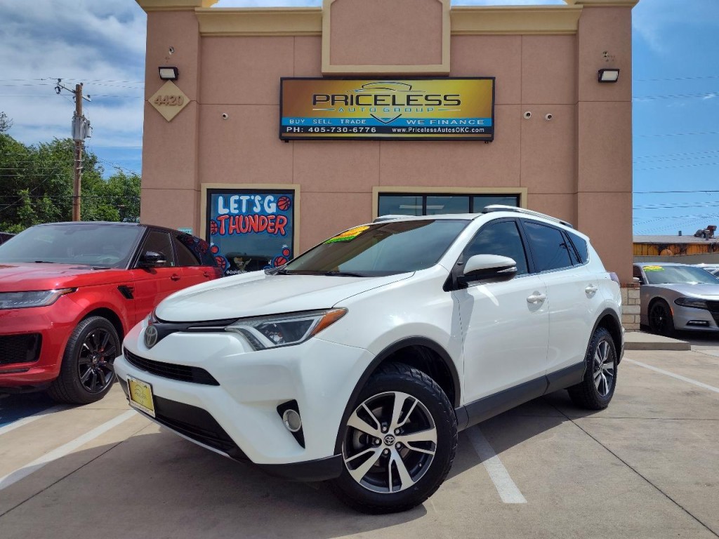 2017 Toyota Rav4 Image 1