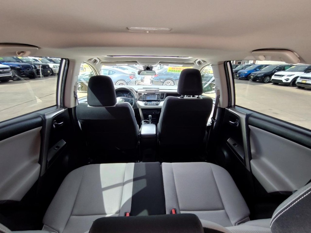 2017 Toyota Rav4 Image 40
