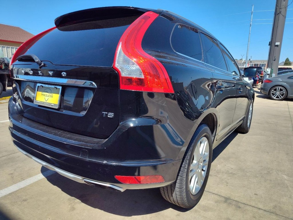 2016 Volvo XC60 Image 4