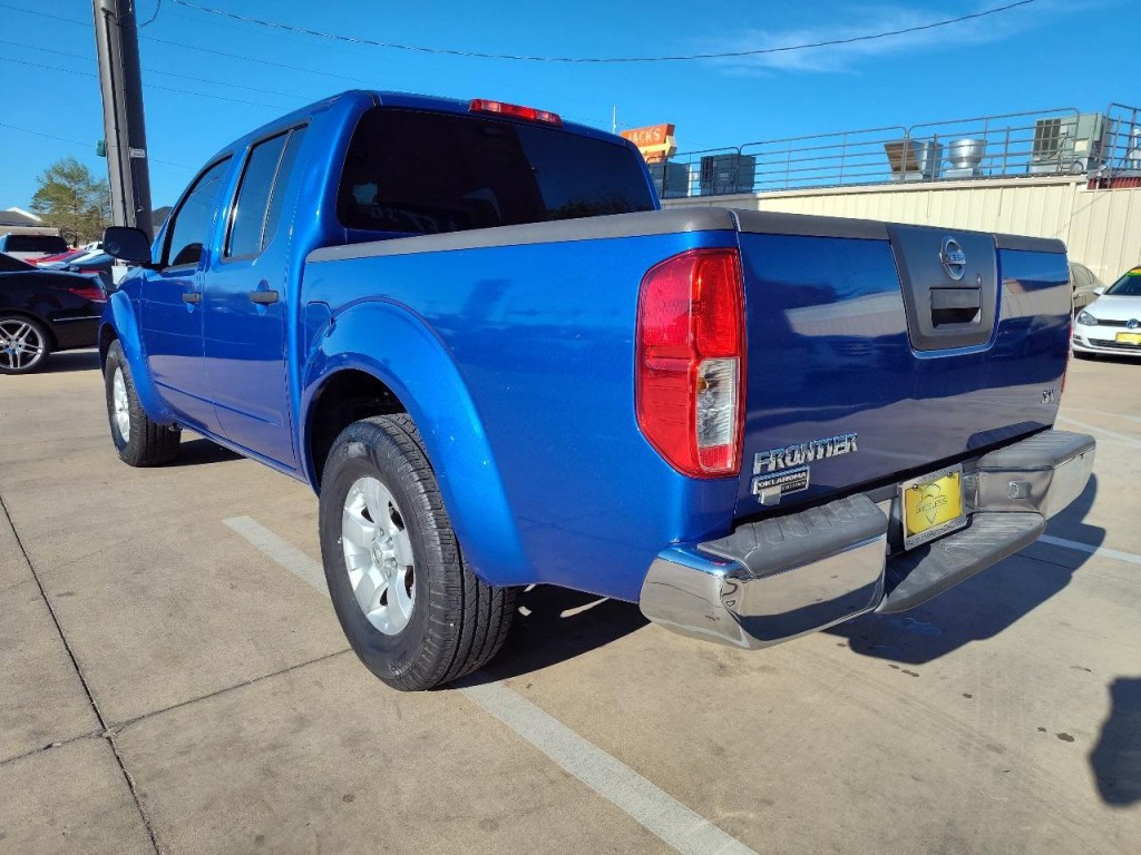 2012 Nissan Frontier Image 6