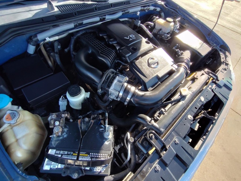 2012 Nissan Frontier Image 42